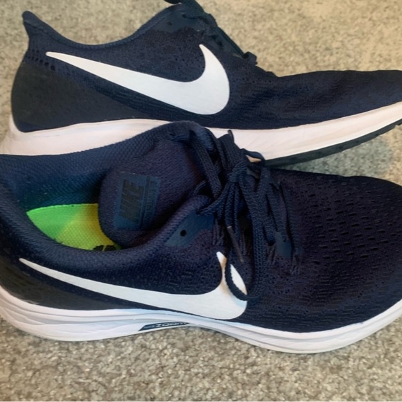 Nike Navy Blue Zoom 35. Athletic Shoes, Women’s Size 9 - Picture 2 of 4